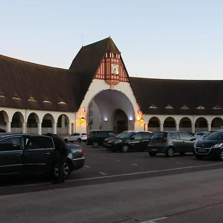 Отель Grande Maison En Coeur De 5 Le Touquet